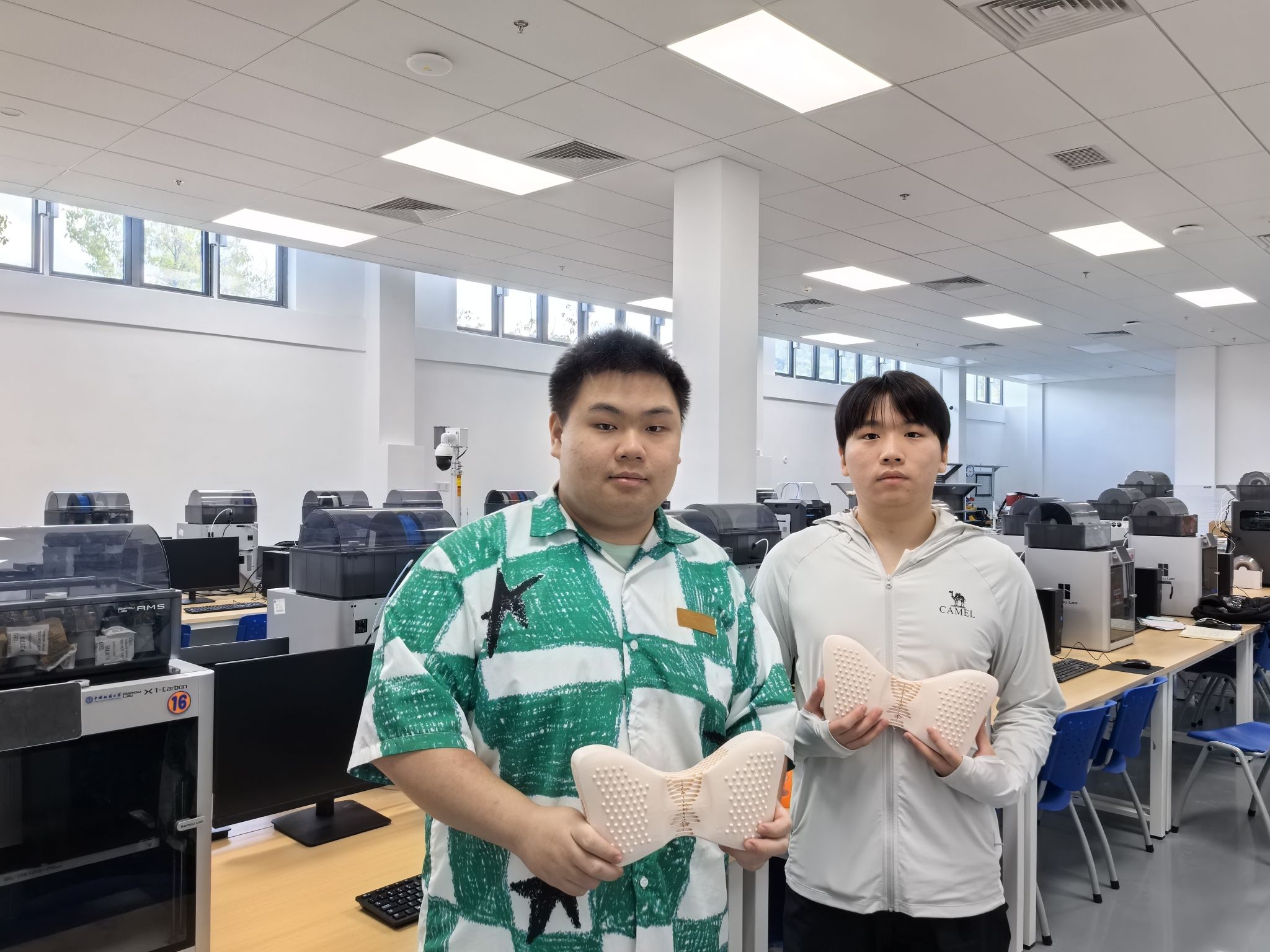 中心老师关磊指导的学生作品获成图大赛增材制造赛道奖项